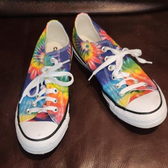 Converse All Stars Shoes - Converse Chuck Taylor All Star low-top tie-dye sneakers womens size 7.5